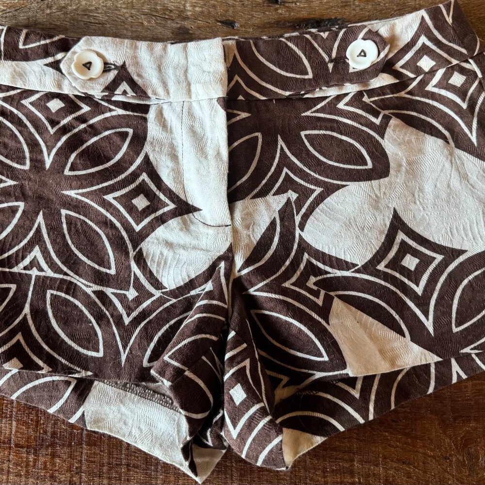 Trina Turk Print Shorts O
